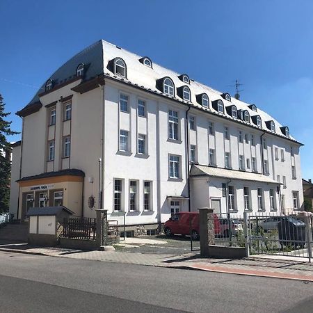 Grandhotel Nový Bor Exterior foto